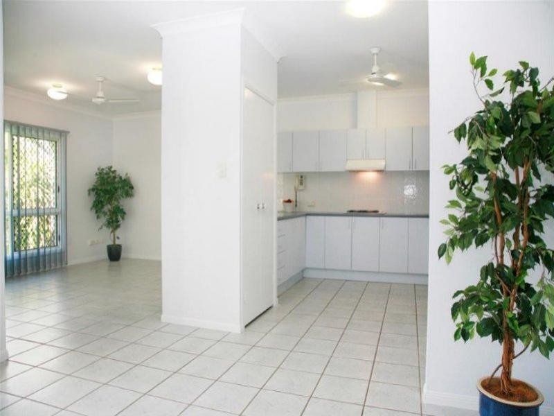 13 Alpina Place, Kirwan QLD 4817