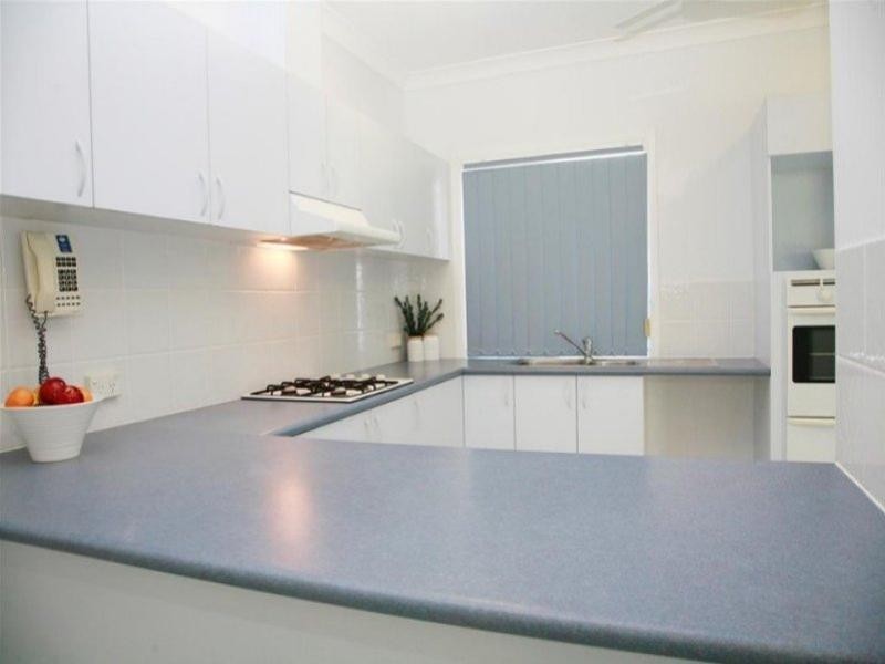 13 Alpina Place, Kirwan QLD 4817