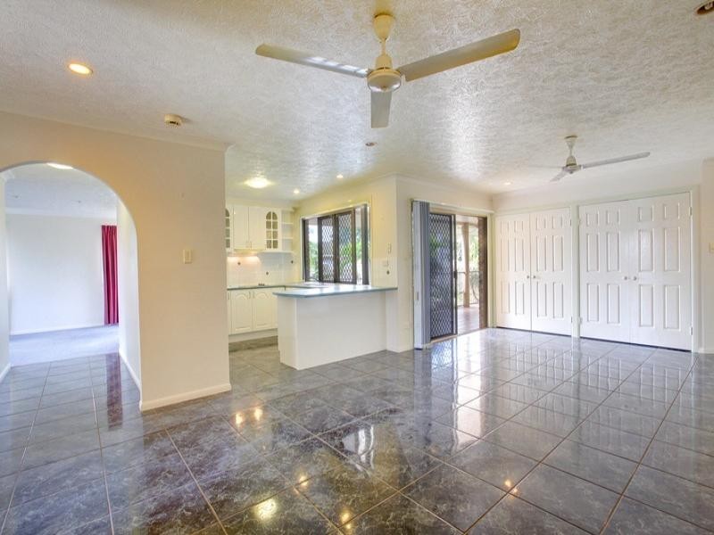 40 Eureka Crescent, Kirwan QLD 4817