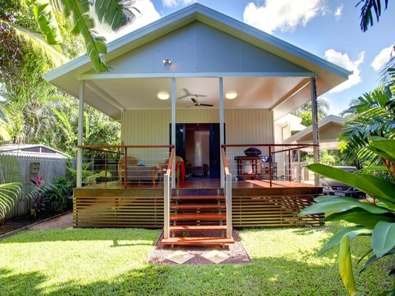 30a Campbell Street, Hermit Park QLD 4812