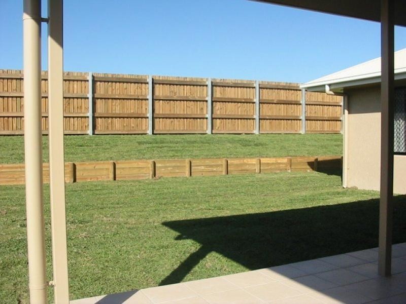 18 Summerlake Circuit, Idalia QLD 4811