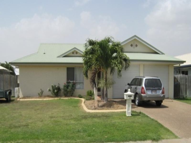 22 Lakewood Drive, ‘Fairfield Waters’, Idalia QLD 4811