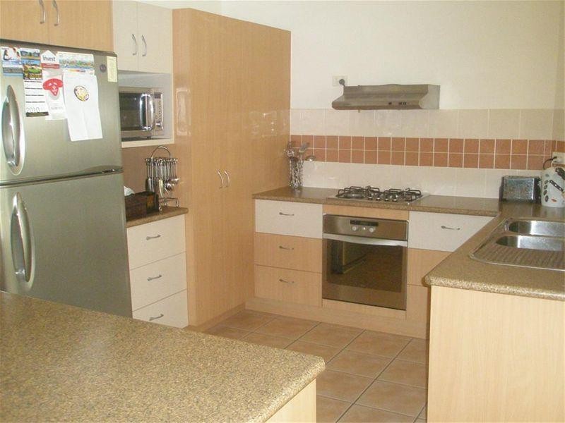 6 Scholars Place ‘Riverside Gardens’, Douglas QLD 4814