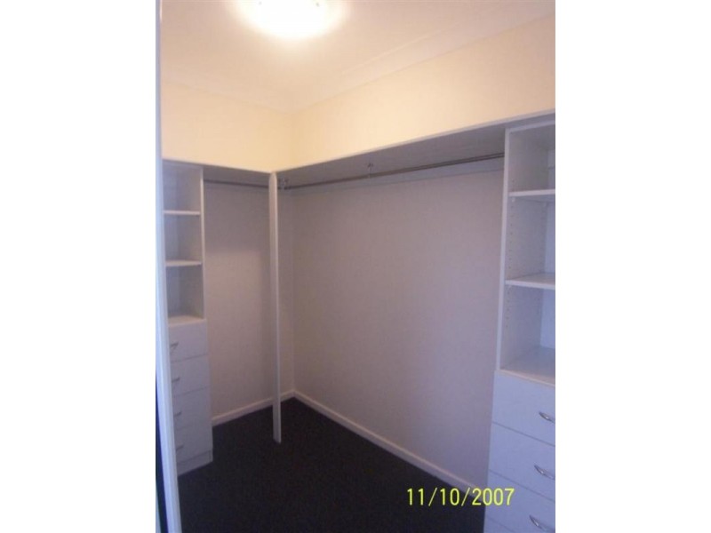 35 Fitzgerald Crescent, Kirwan QLD 4817