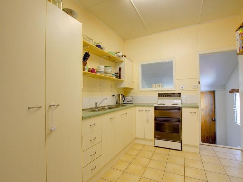 76 Leopold Street, Aitkenvale QLD 4814