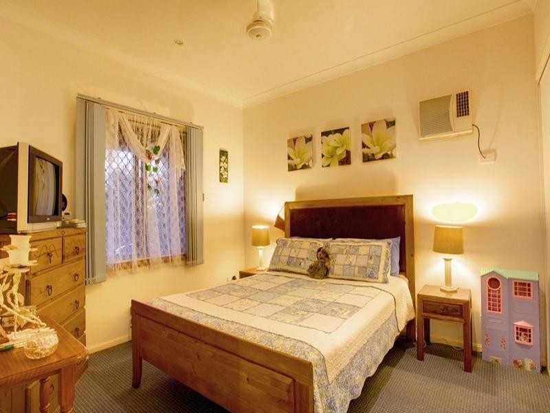 12 Warbler Crescent, Douglas QLD 4814