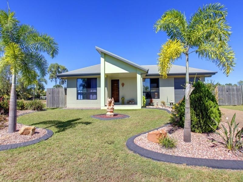 24 Kempton Chase, Burdell QLD 4818
