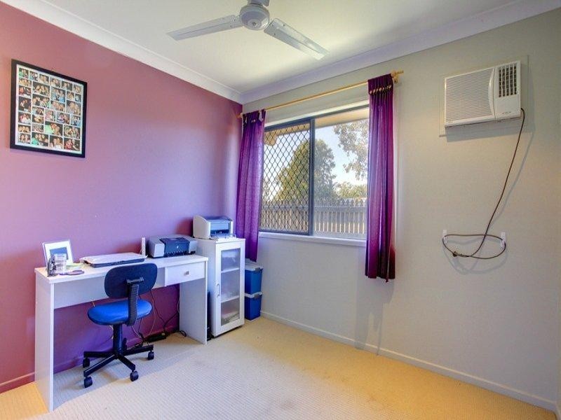 24 Kempton Chase, Burdell QLD 4818