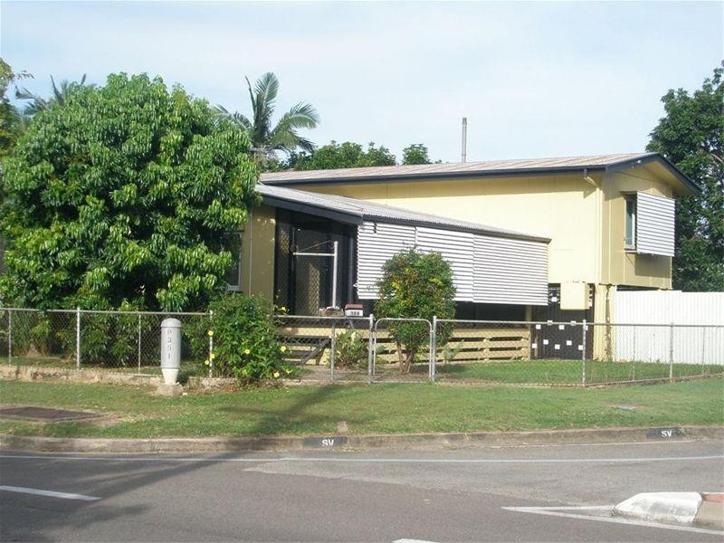 188 Charles Street, Cranbrook QLD 4814