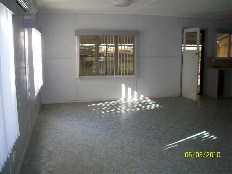 188 Charles Street, Cranbrook QLD 4814