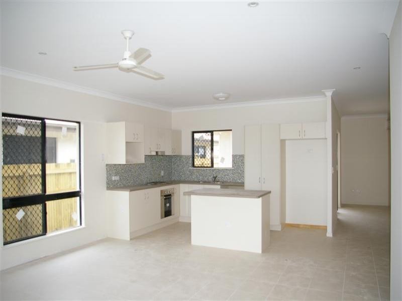 15 Sovereign Terrace FAIRFIELD WATERS, Idalia QLD 4811