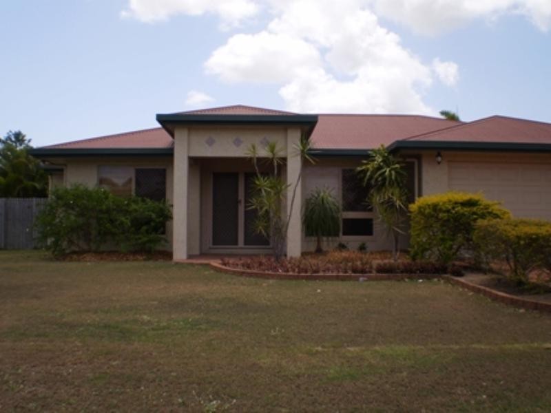 64 Greenwood Drive, Kirwan QLD 4817