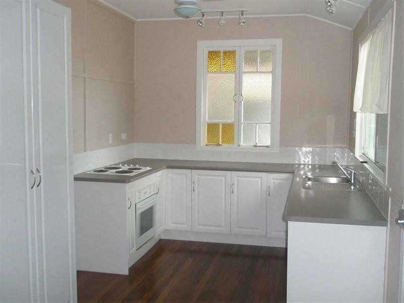 25 Nix Street, West End QLD 4810