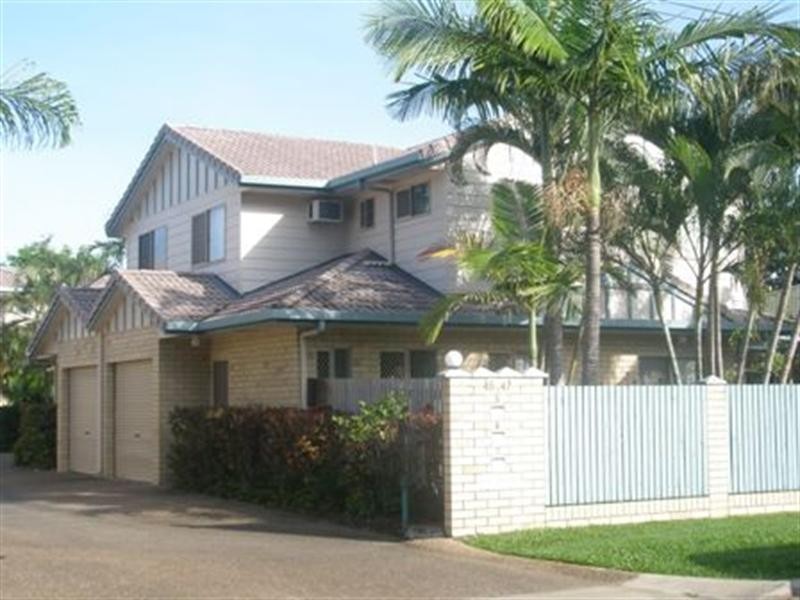 8/45-47 Park Street, Pimlico QLD 4812