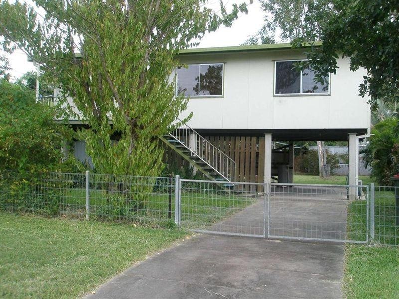 33 Ruby Round, Kelso QLD 4815
