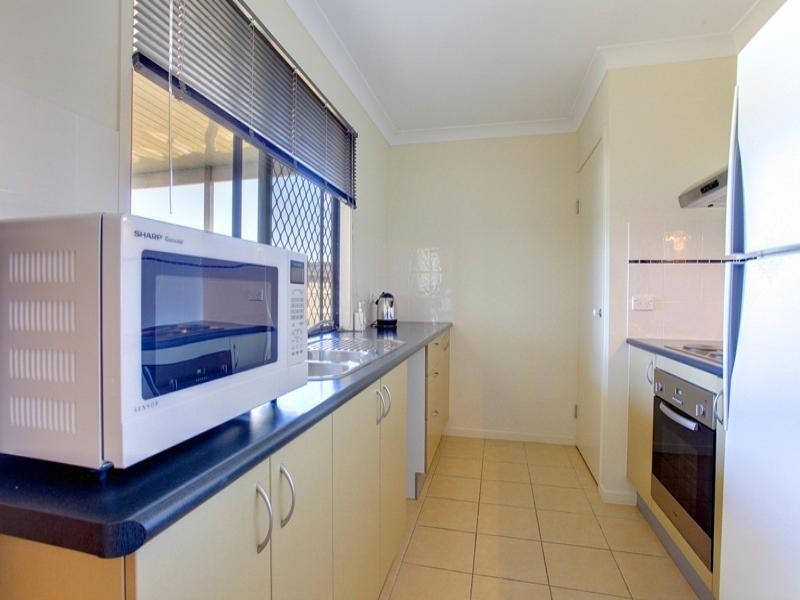 25 Kempton Chase, Burdell QLD 4818