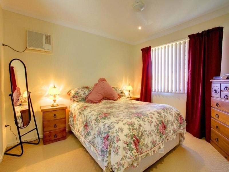 25 Kempton Chase, Burdell QLD 4818