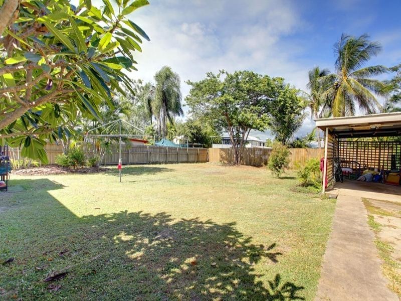 29 Howlett Street, Currajong QLD 4812