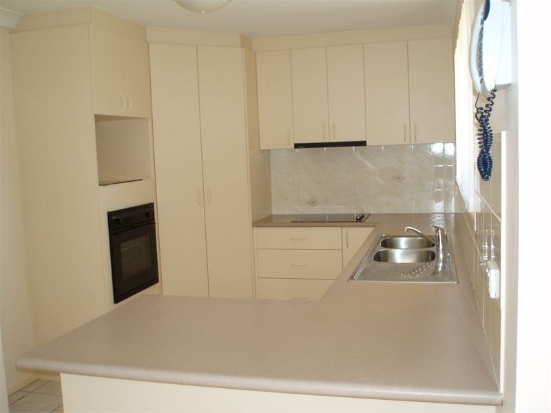 83 Overton Circuit, Kirwan QLD 4817