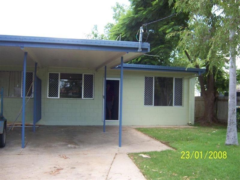 2/43 Peel Street, Garbutt QLD 4814