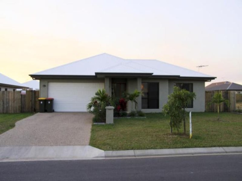 5 Ningaloo Crescent, Burdell QLD 4818