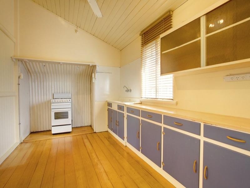 116 Francis Street, West End QLD 4810