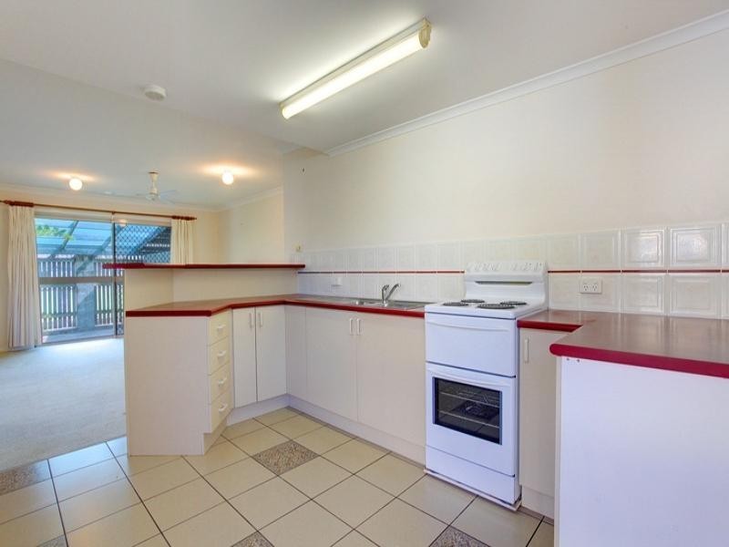 3/13 Second Avenue, Railway Estate QLD 4810