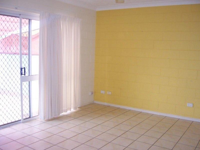 9/22 Marks Street, Hermit Park QLD 4812