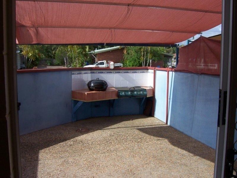 9/22 Marks Street, Hermit Park QLD 4812