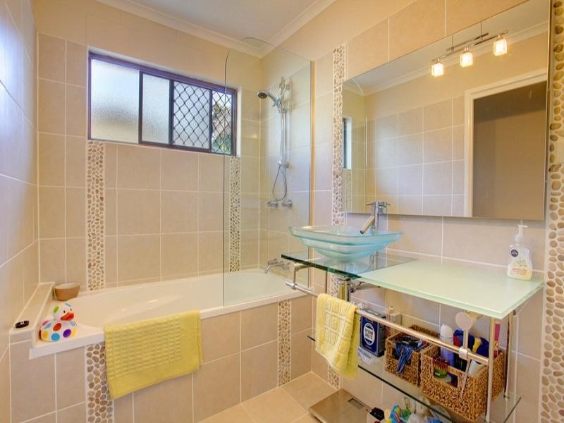 1/17 Hopkins Street, Currajong QLD 4812