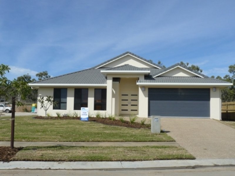 14 Parklands Drive, Mount Louisa QLD 4814