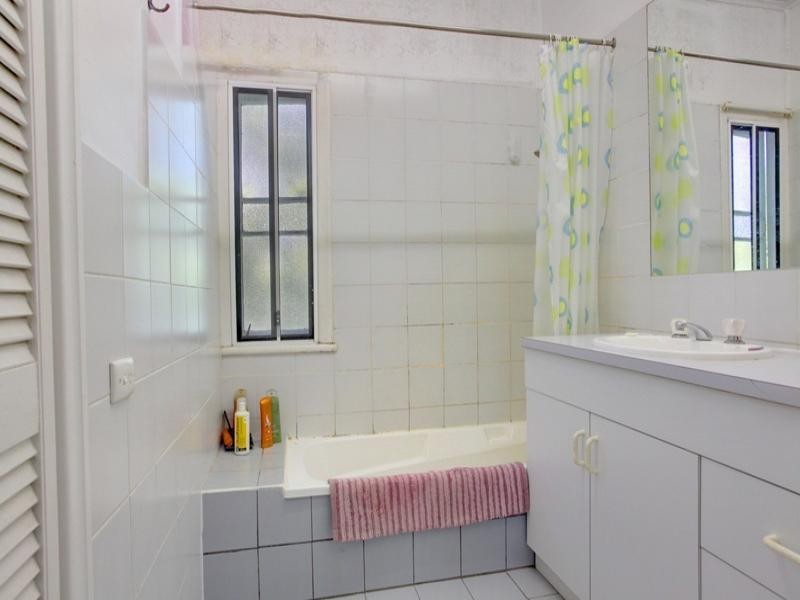 9 Price Street, Belgian Gardens QLD 4810