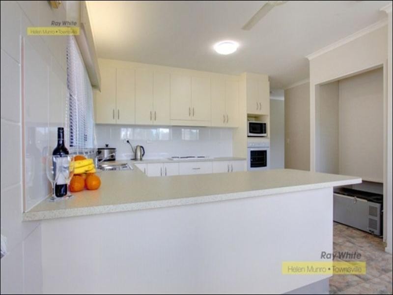 25 Ridley Road, Kirwan QLD 4817