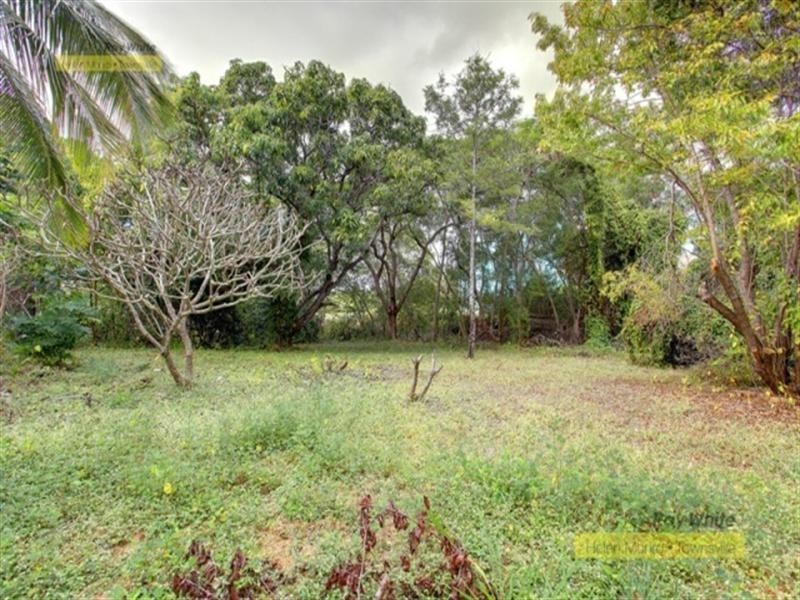 3 Whyte Street, Hermit Park QLD 4812