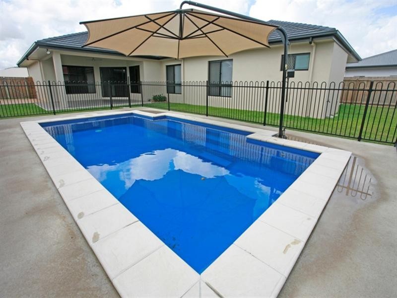 63 Petrie Way, Idalia QLD 4811