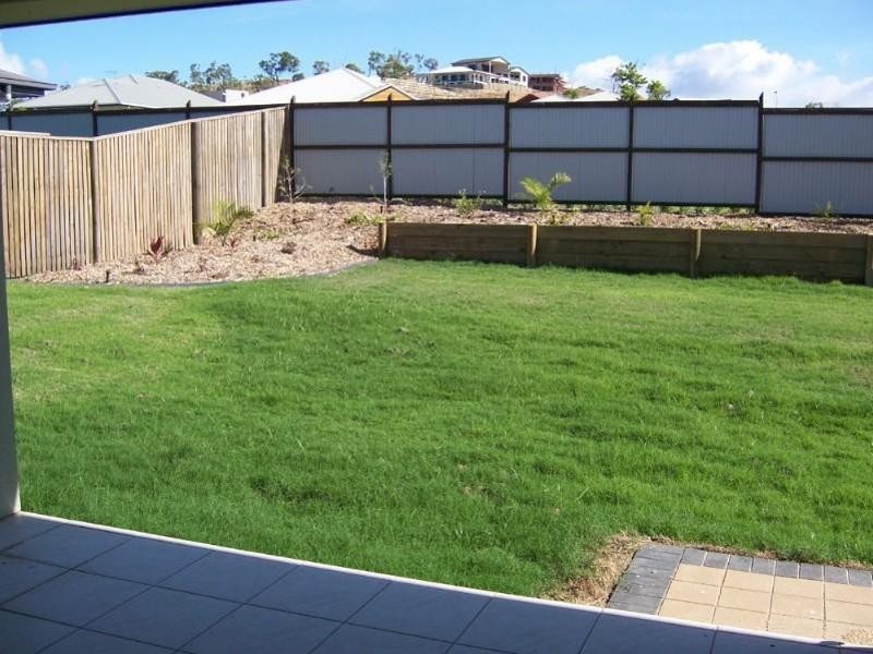 4 Mentmore Court, Bushland Beach QLD 4818