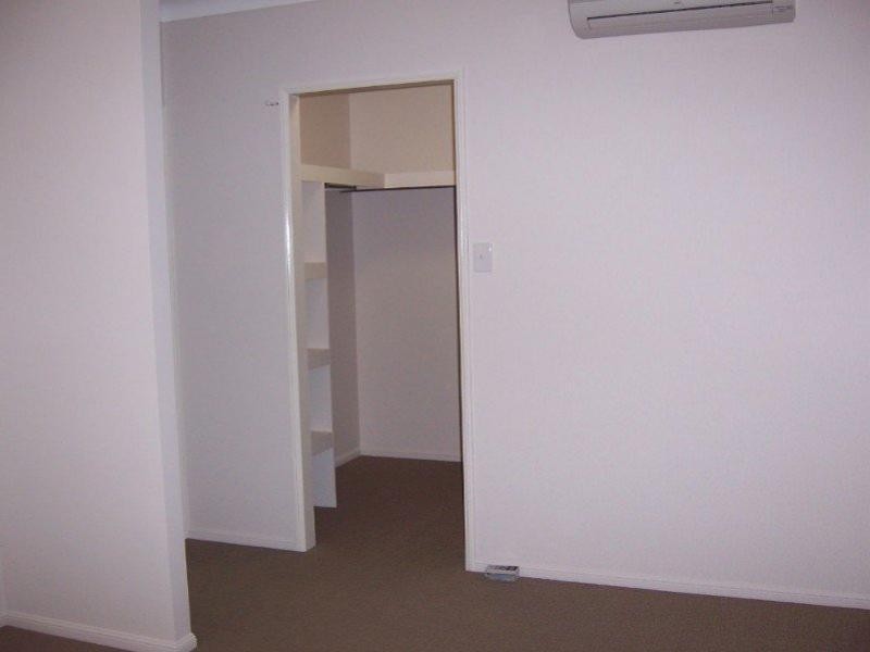 4 Mentmore Court, Bushland Beach QLD 4818