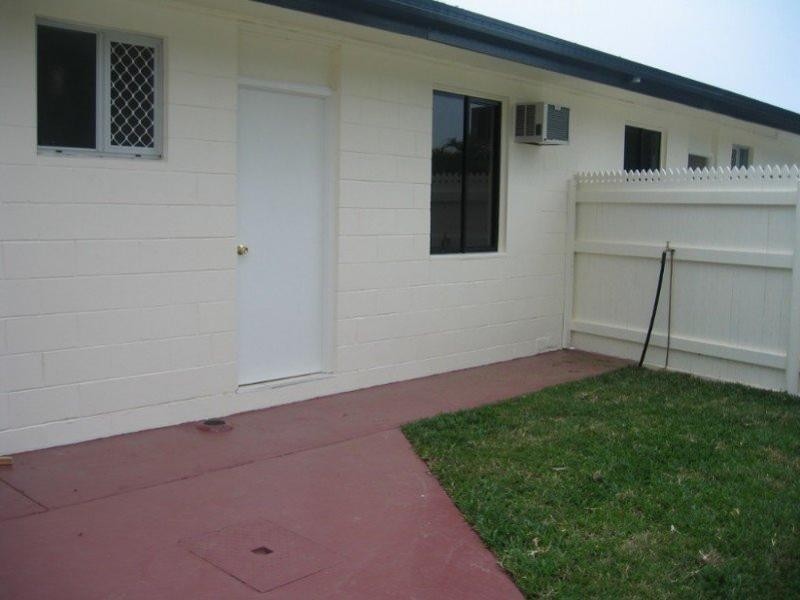 1/13 Granville Street, Pimlico QLD 4812