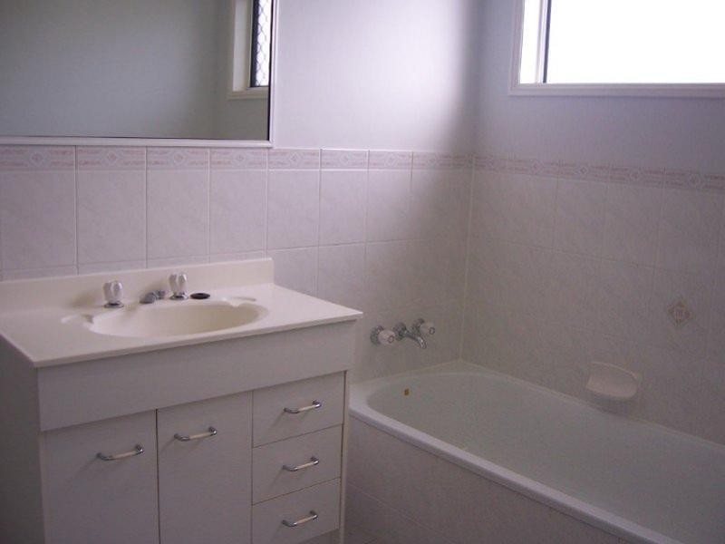 158 Kern Brothers Drive, Kirwan QLD 4817