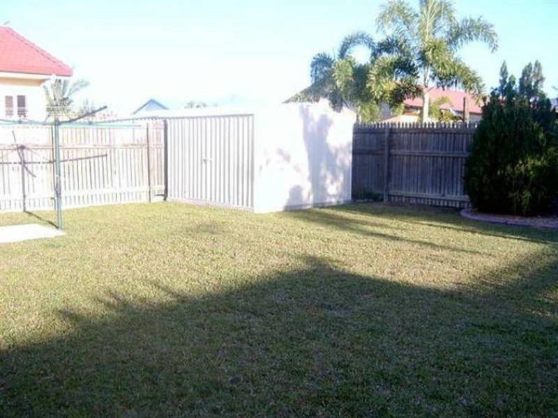 12 Cleary Street, Kirwan QLD 4817