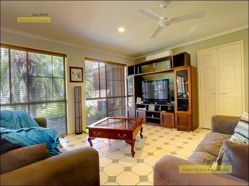 16 Hillgrove Court, Bushland Beach QLD 4818