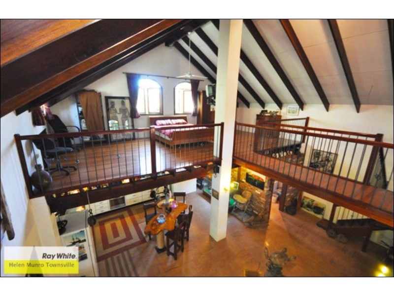 55 Apjohn Street, Magnetic Island QLD 4819