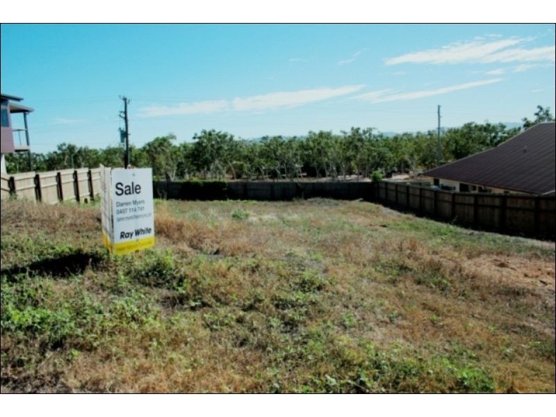 18 Palomar Court, Mount Louisa QLD 4814