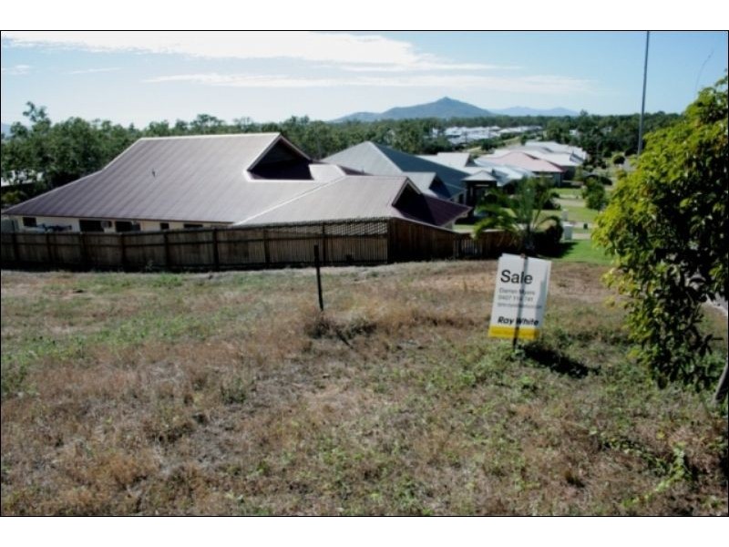 18 Palomar Court, Mount Louisa QLD 4814