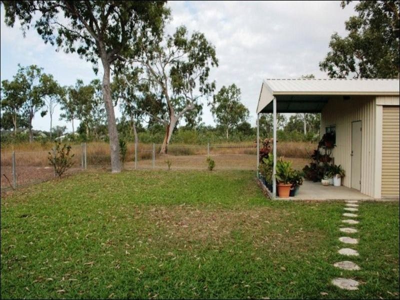 6 Medinah Court, Balgal Beach QLD 4816