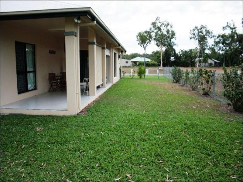 6 Medinah Court, Balgal Beach QLD 4816