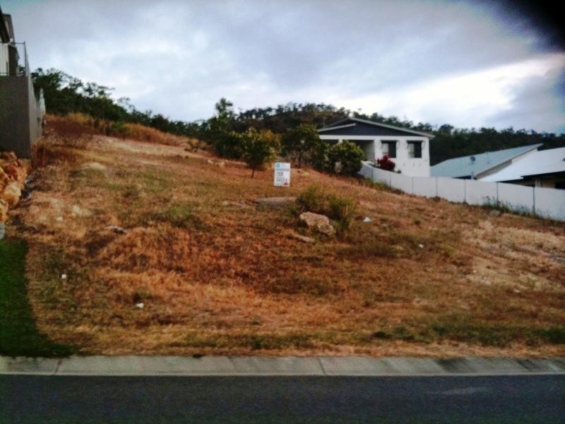 37 Timbury Way, Mount Louisa QLD 4814