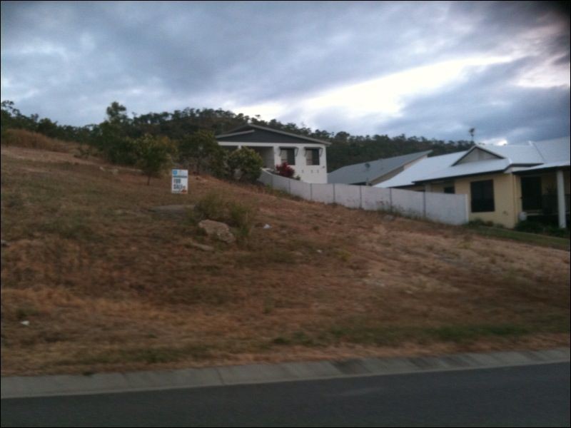 37 Timbury Way, Mount Louisa QLD 4814