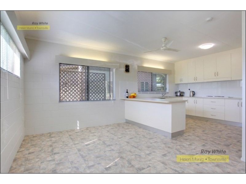 25 Ridley Road, Kirwan QLD 4817