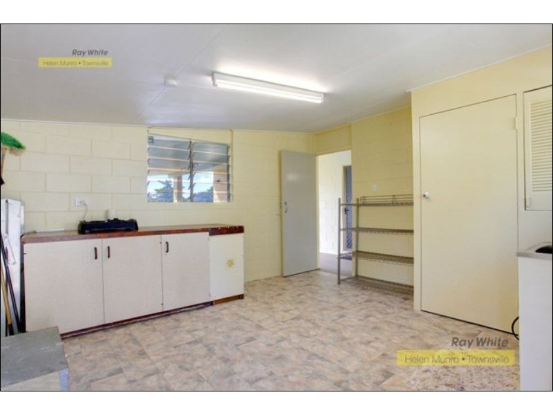 25 Ridley Road, Kirwan QLD 4817